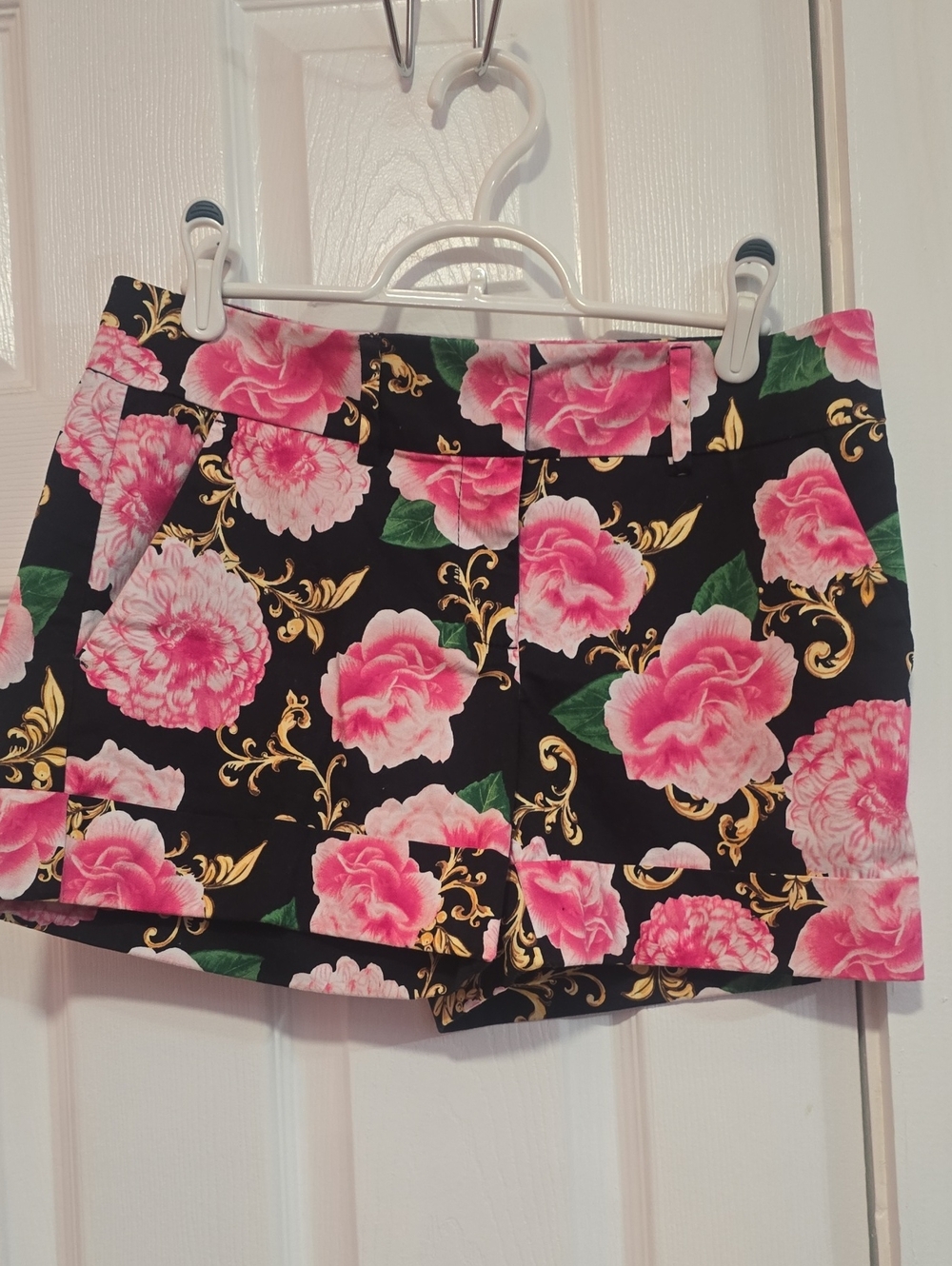 Floral New York & Company Shorts